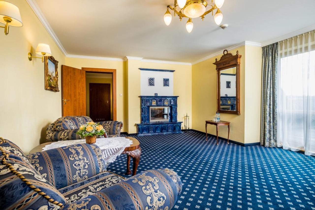 Hotel Ossa Conference & Spa Екстер'єр фото