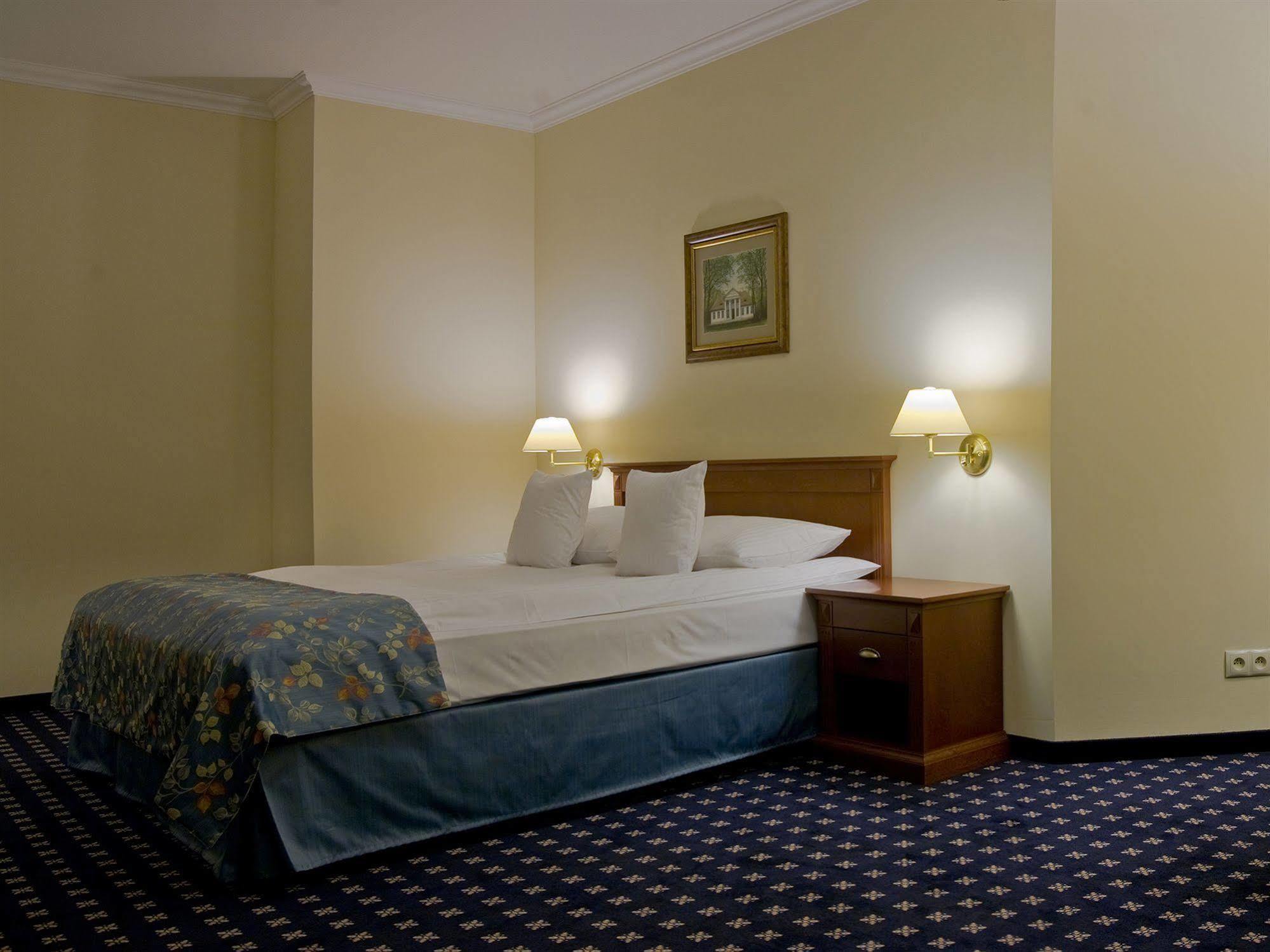 Hotel Ossa Conference & Spa Екстер'єр фото
