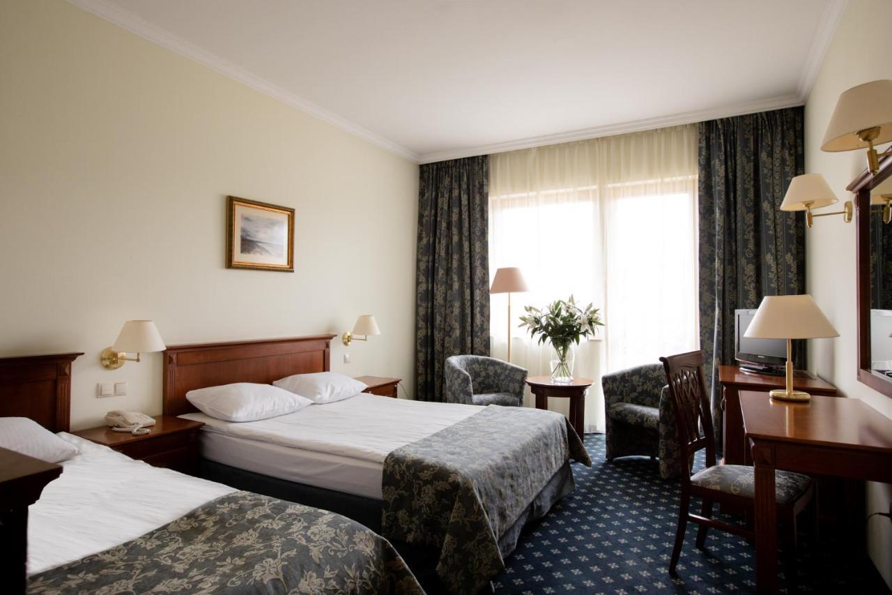 Hotel Ossa Conference & Spa Екстер'єр фото